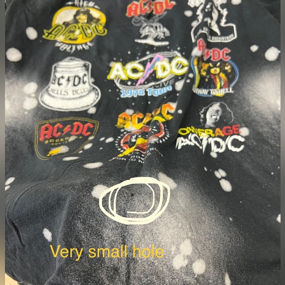 AC/DC 1978 Tour T-Shirt Black & Bleach / Song Titles Graphics Repro - Picture 6 of 7